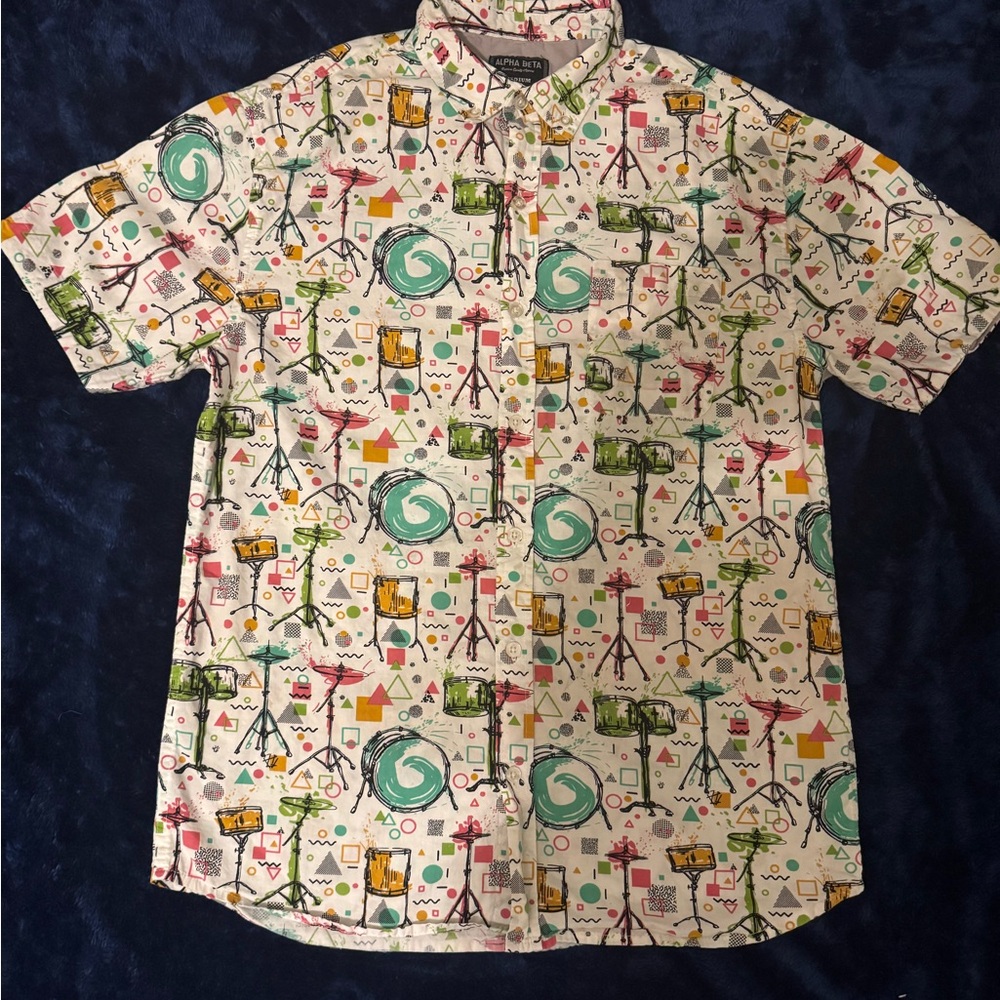 Green and White Casual Button Down Shirt with Retro Pattern